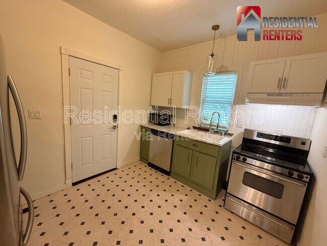 Foto del edificio - 3027 N 2nd St