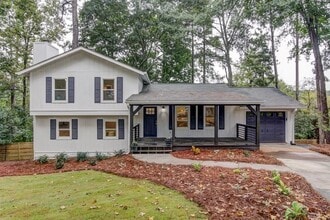 Building Photo - 260 Moonshadow Ct