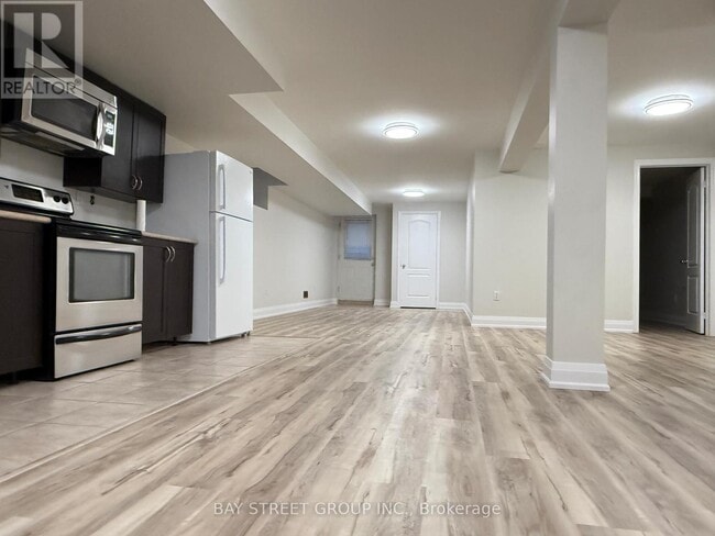 Building Photo - BSMT 623 16TH AVENUE