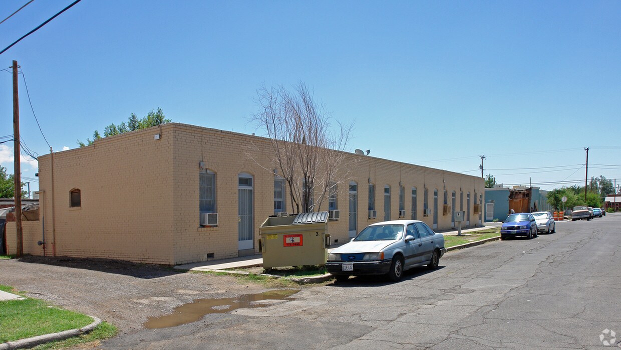 Foto del edificio - 2201 Bassett Ave