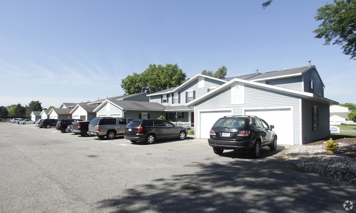 Burton East Apartments Grand Rapids, MI