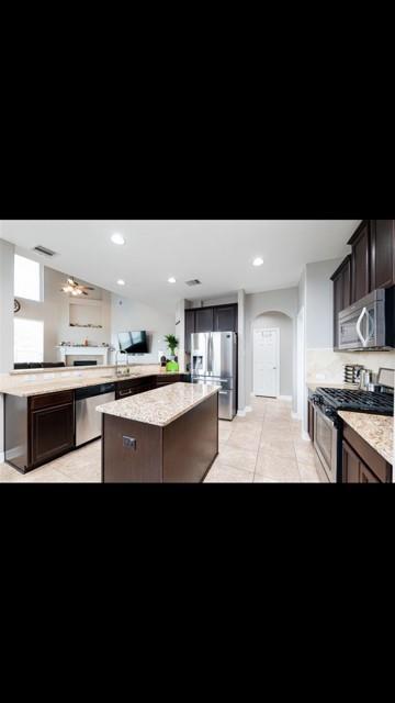 Foto del edificio - 2615 Misty Laurel Ct