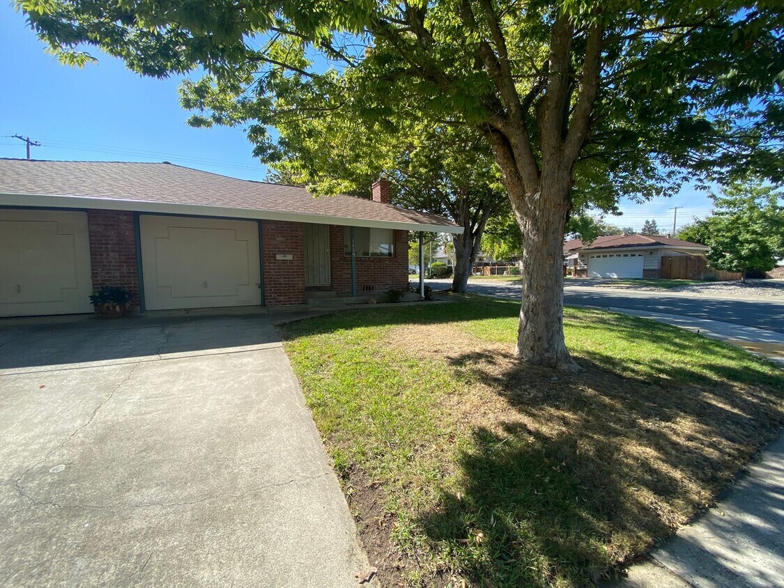 1419 Palomar Cir, Sacramento, CA 95831 House Rental in Sacramento, CA