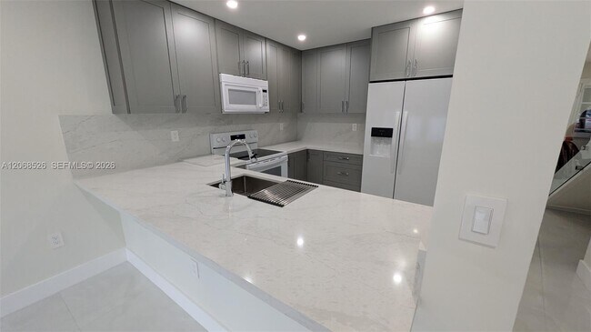 Building Photo - 10341 SW 147th Ct Cir