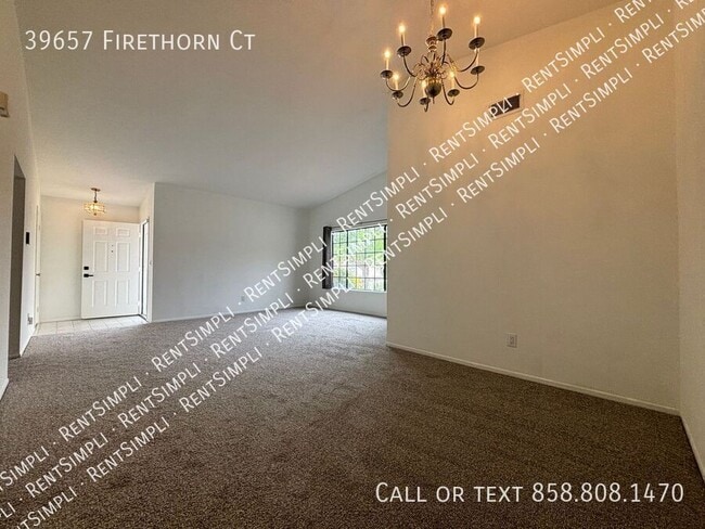 Foto del edificio - 39657 Firethorn Ct
