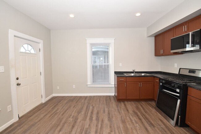 Foto del edificio - 111-113 S West St Mishawaka