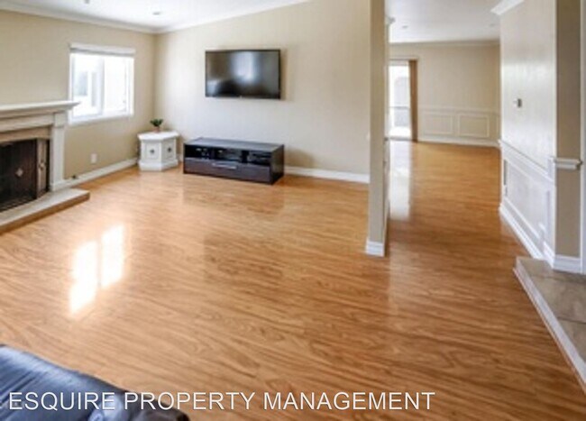 Foto del edificio - 3 br, 2 bath House - 1692 BURNLEY STREET
