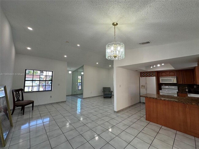 Building Photo - 10075 NW 129th Terrace