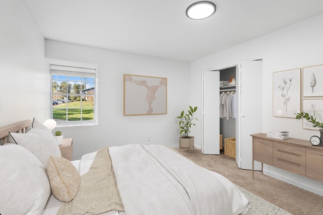 Interior Photo - ReNew West Durham