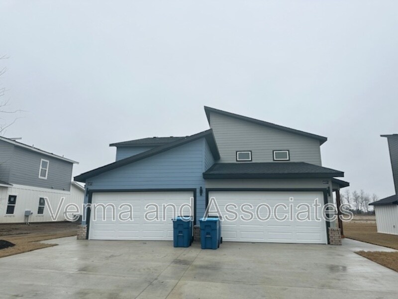 Foto principal - 1507 SW Casuarina Dr