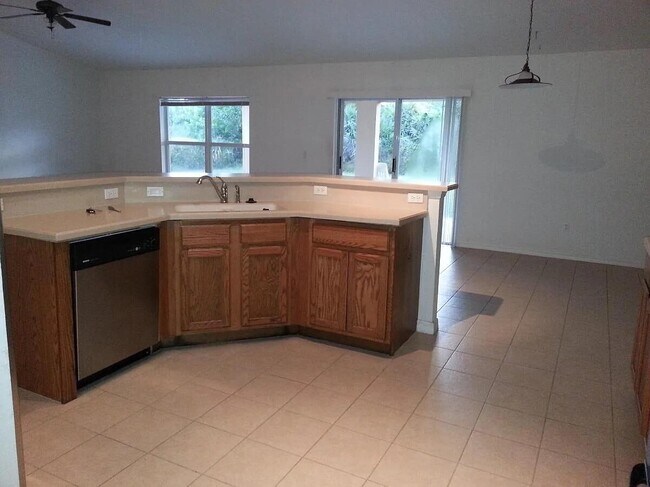 Foto del edificio - 4017 SW Kallen St