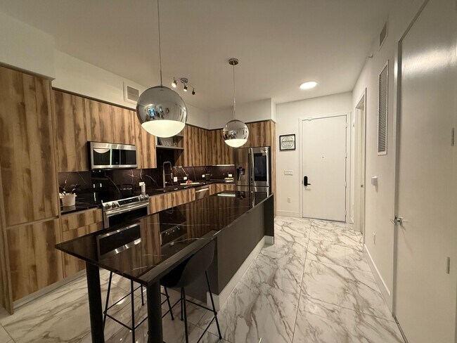 Foto del edificio - 341 NE 35th St