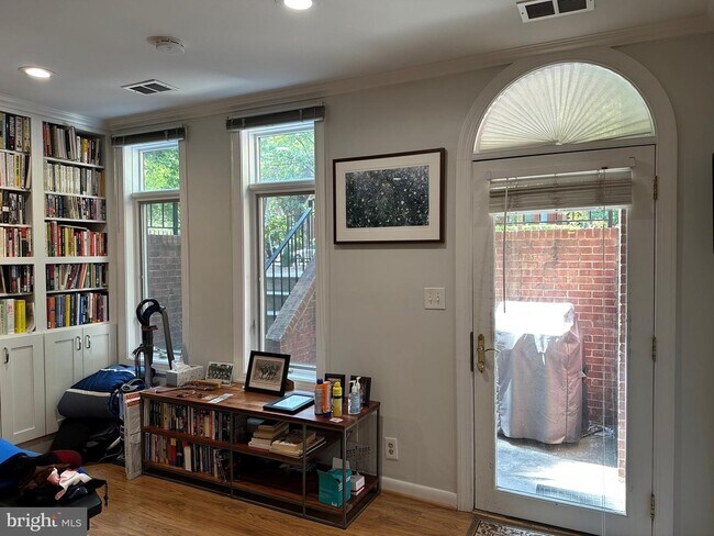 Foto del edificio - 1313 Vermont Ave NW