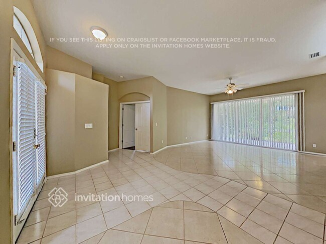 Foto del edificio - 3718 72nd Terrace E