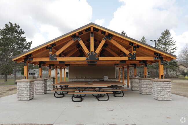 Greenfield Park picnic pavilion in Monds View.