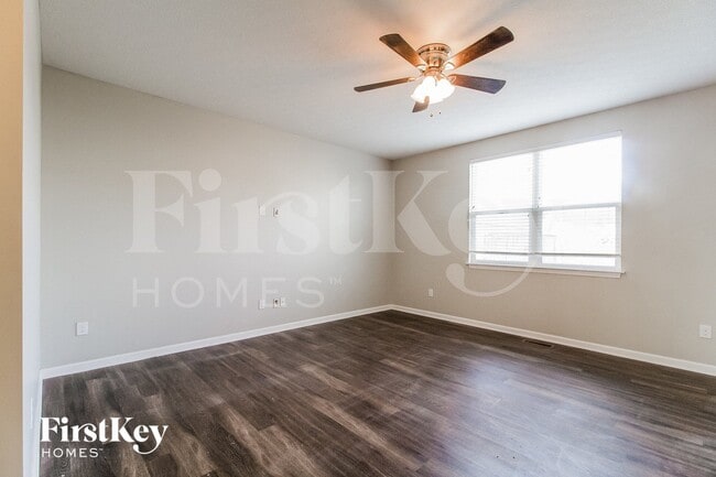Building Photo - 283 Glen Crossing Dr