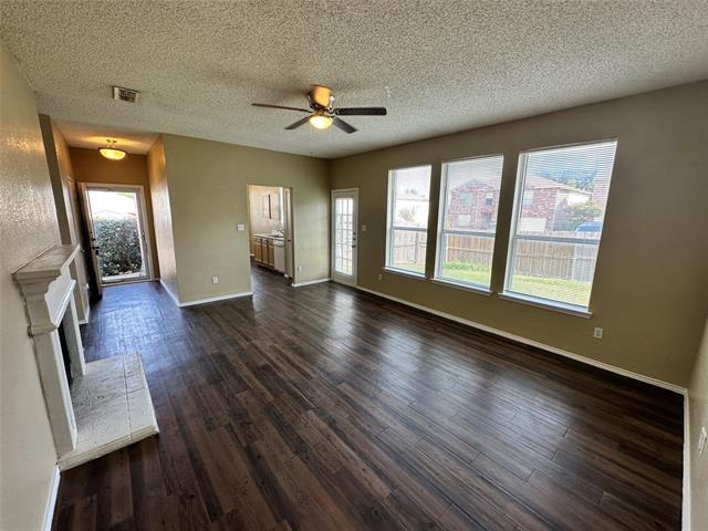 Building Photo - 8101 Fox Chase Dr