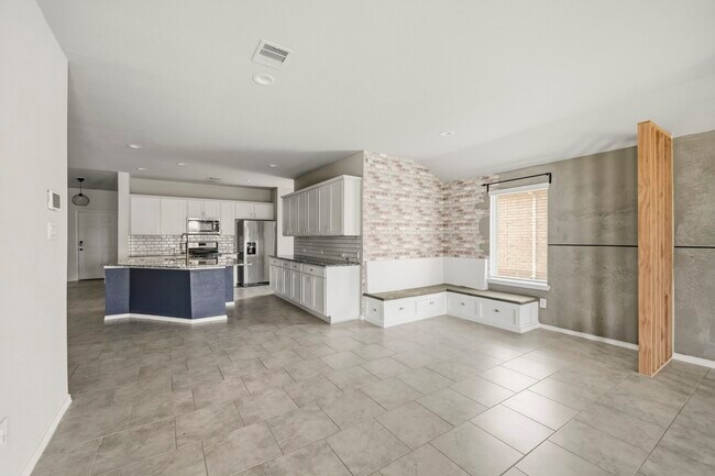 Building Photo - 3525 Pearl Mill Ln