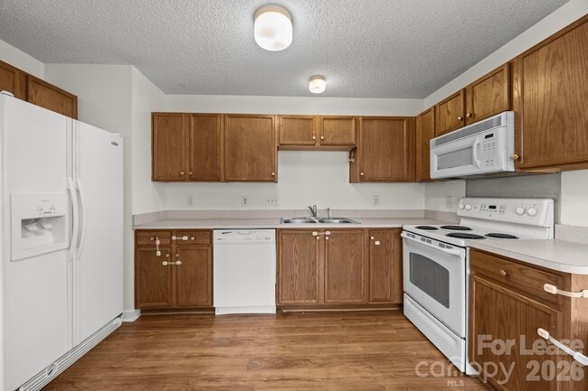 Foto del edificio - 2011 Chadwell Ct