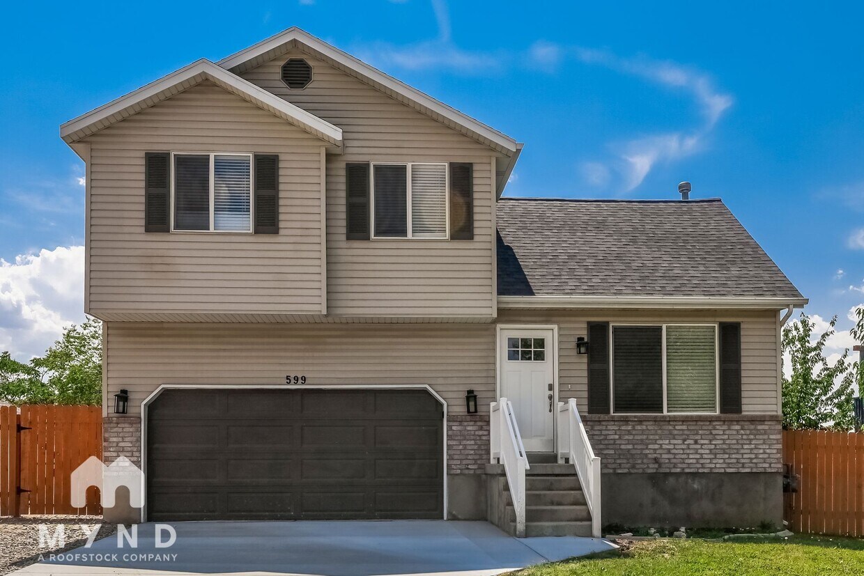 Foto principal - 599 Janelle Cove Way