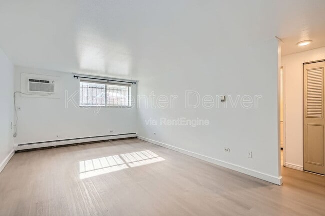 Building Photo - 65 N Clarkson St