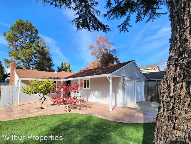 Building Photo - 4 br, 3 bath House - 475 Oregon Avenue