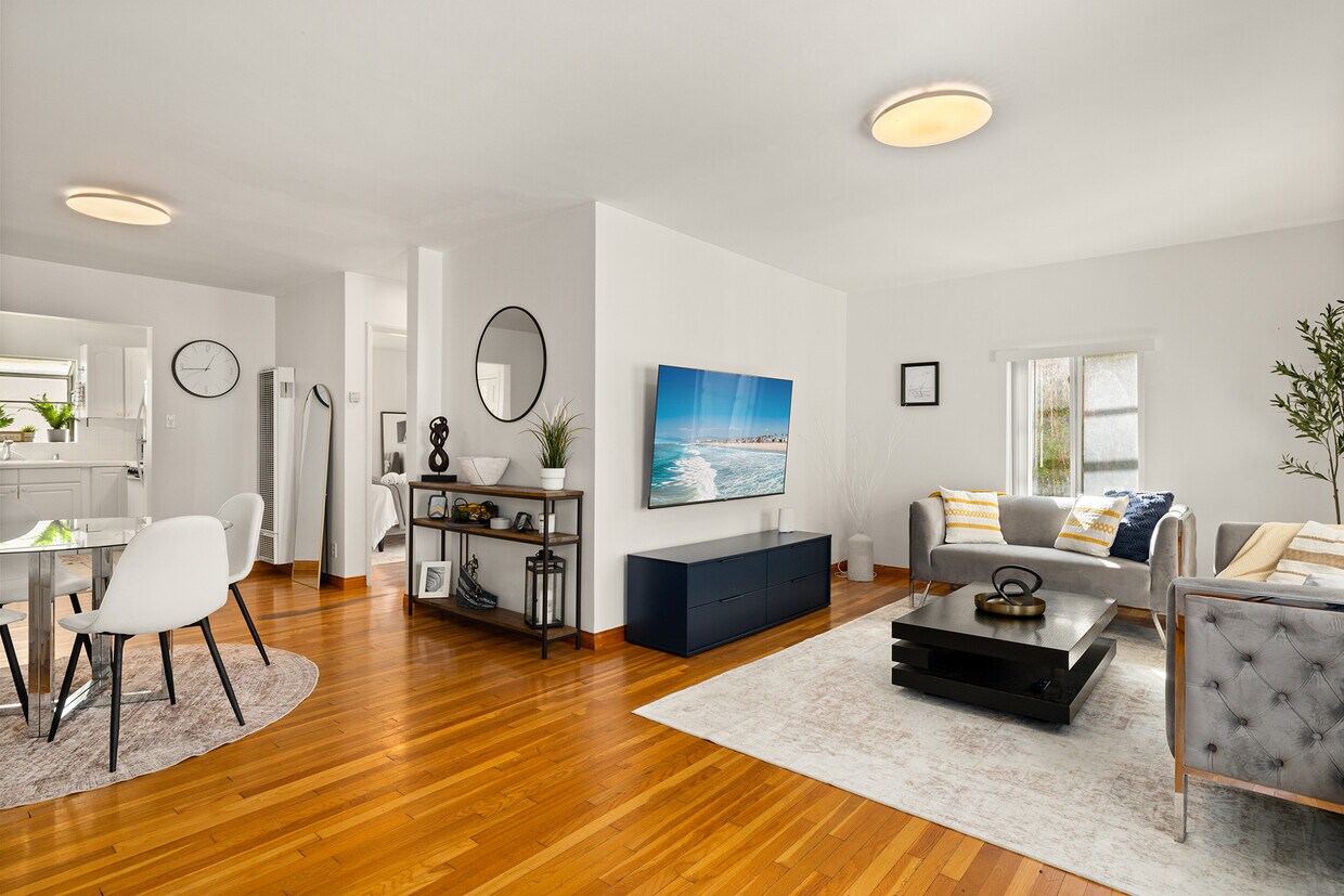 Foto principal - 1169 Amherst Ave