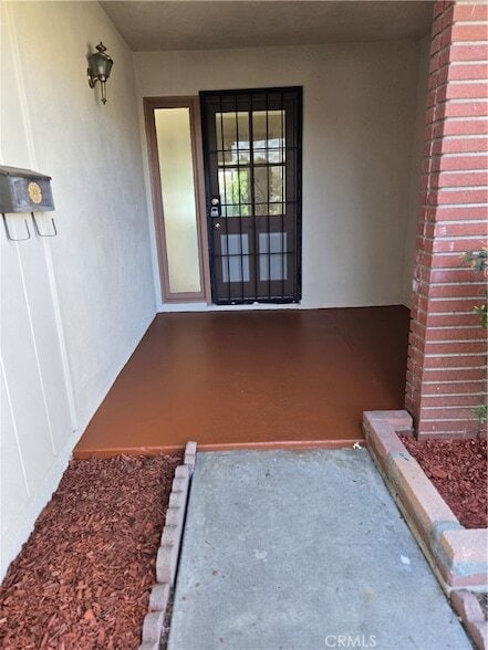 Building Photo - 6787 Emerson Dr