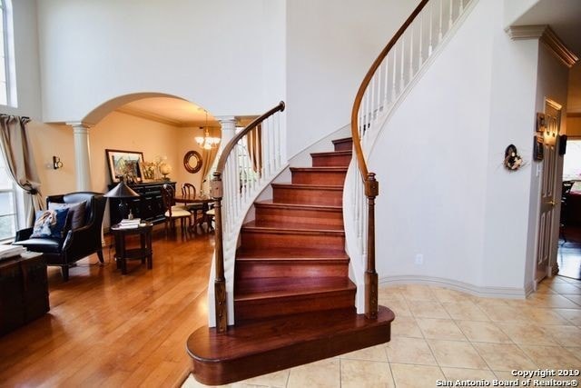 Building Photo - 514 Bosque Vista