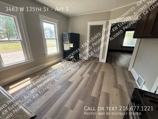 Foto del edificio - 3463 W 135th St
