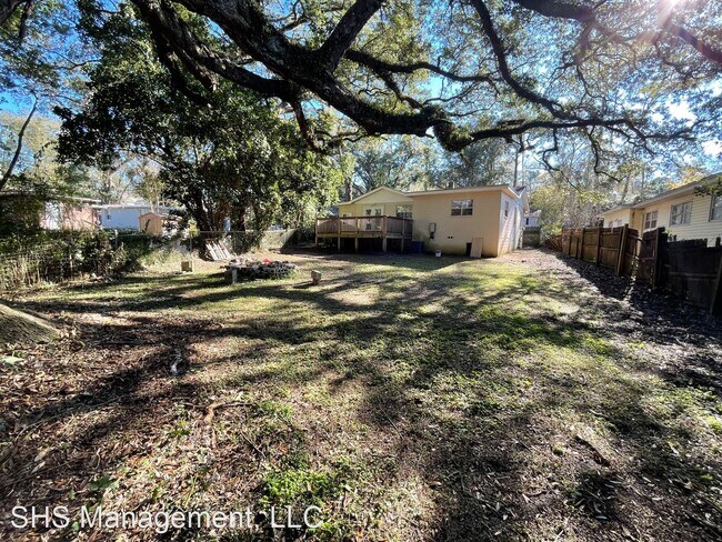 Building Photo - 5 br, 3 bath House - 1916 Blackburn Avenue