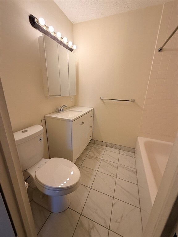 Foto del edificio - 33 Pond Ave