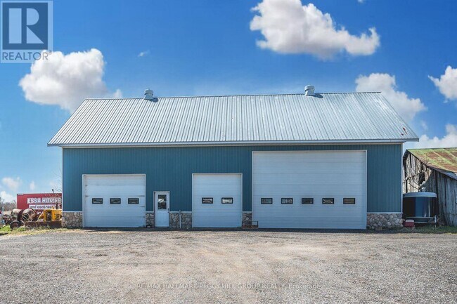 Building Photo - 8464 6 Line