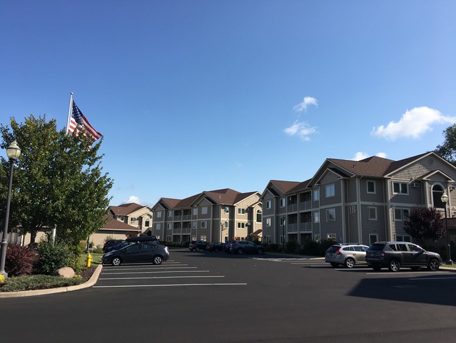 Building Photo - Starlight Estates Apartments