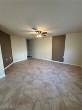 Building Photo - 9068 Gervais Cir