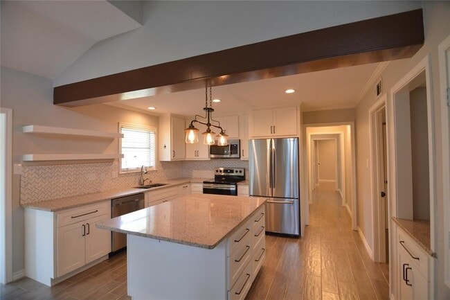 Building Photo - 19118 Challe Cir W