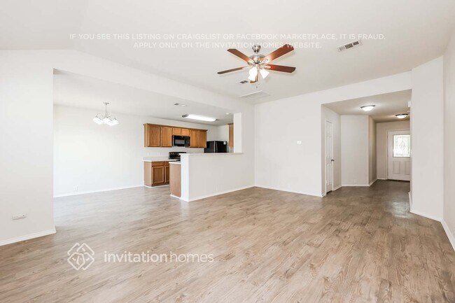 Foto del edificio - 1805 White Feather Ln