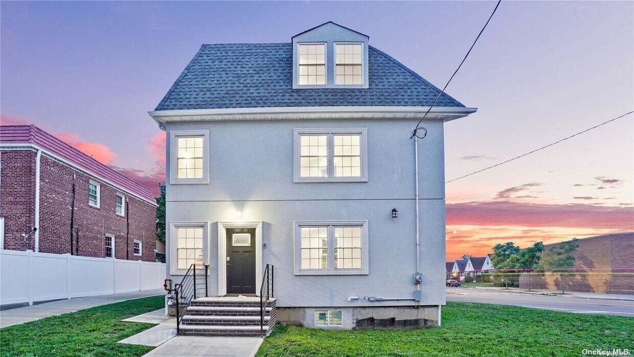 Foto principal - 218-6 119th Ave
