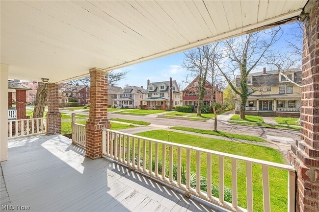 Building Photo - 1695 Glenmont Rd