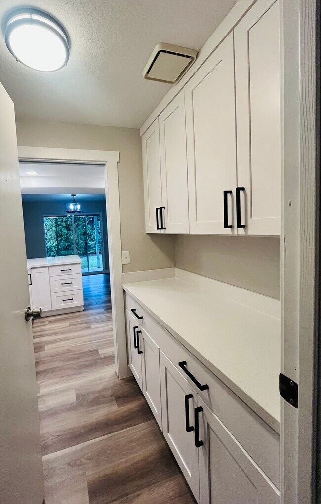 Foto del edificio - 812 141st Pl SE