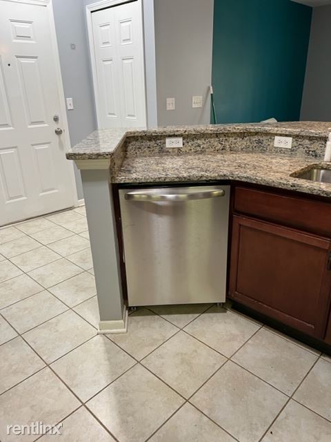 Building Photo - 2 br, 2 bath Condo - 953 E Summerfield Gle...