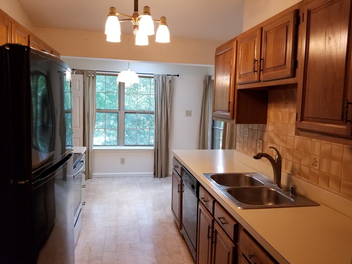 14206 Dove Creek Way, Sparks Glencoe, MD 21152 Condo for Rent in