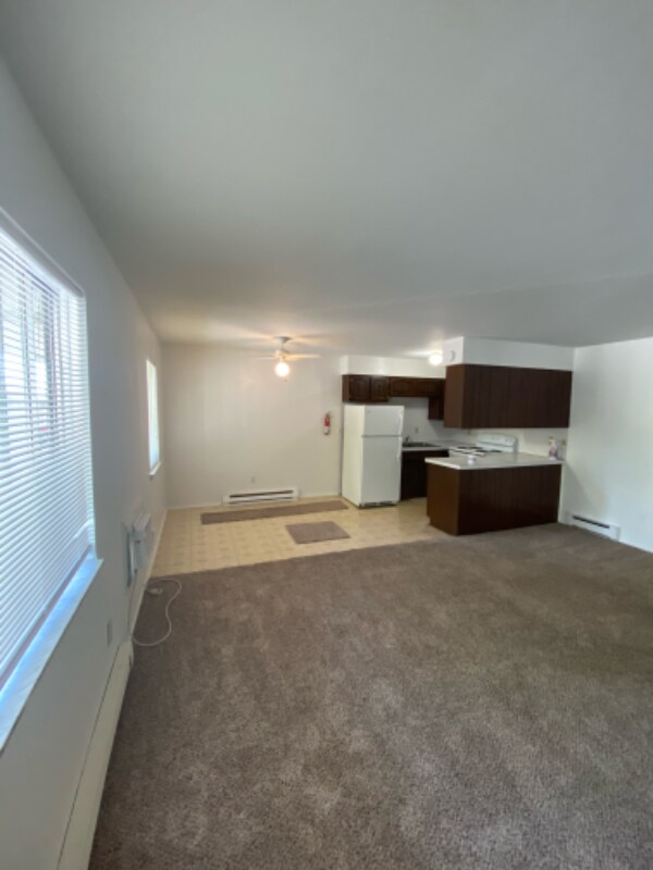 126 Church St Unit 2, Gaines, MI 48436 Room for Rent in Gaines, MI