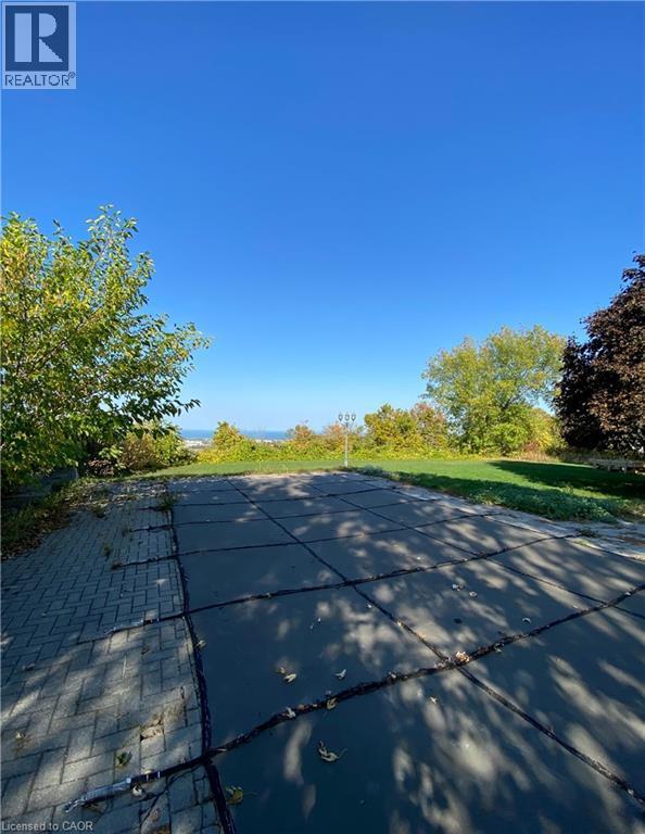 Photo du bâtiment - 805 Ridge Rd