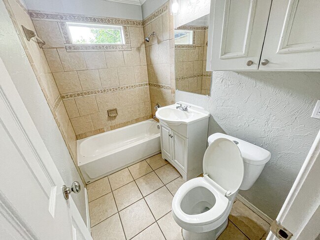Foto del edificio - ***PENDING***