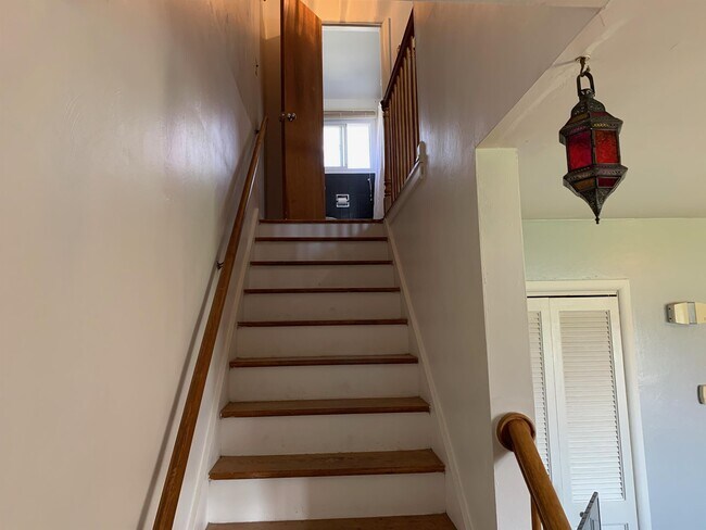 Foto del edificio - 726 Edgemont Blvd