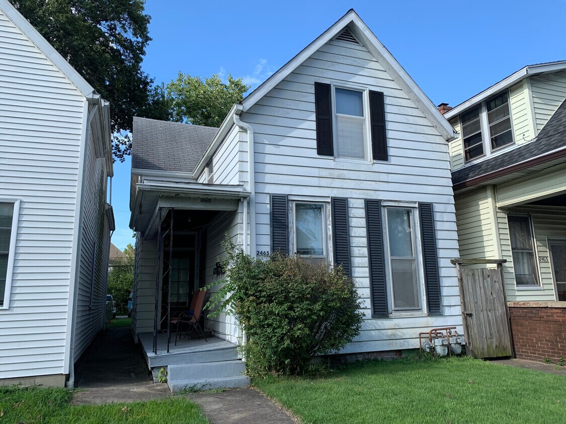 2465 W Virginia St Unit B, Evansville, IN 47712 Apartments in