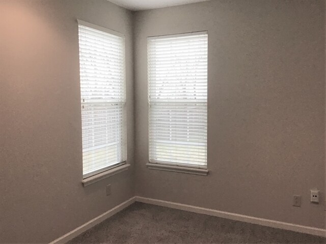 Foto del edificio - 1247 Turfway Drive