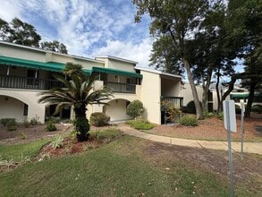 Building Photo - 314 Westlake Ct
