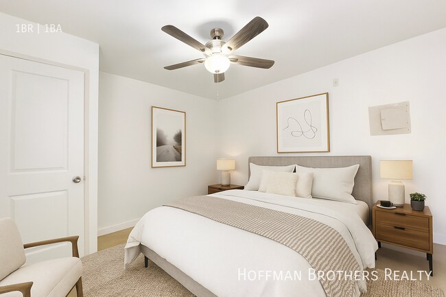 Foto del edificio - 7441 Hazeltine Ave